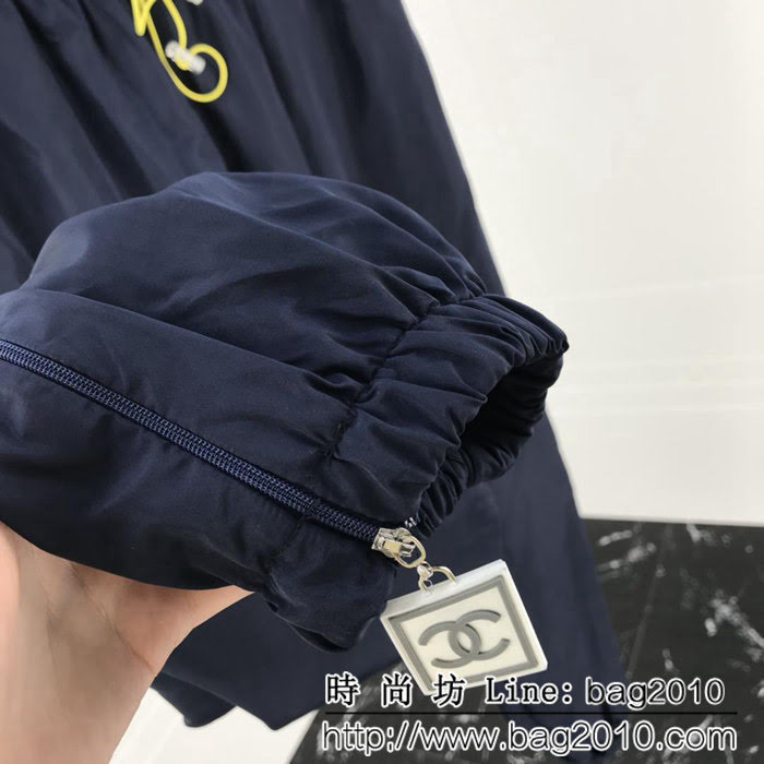 CHANEL香奈兒 18ss新款 中古系列橡膠章 藏藍色休閒褲 男女同款 ydi1128